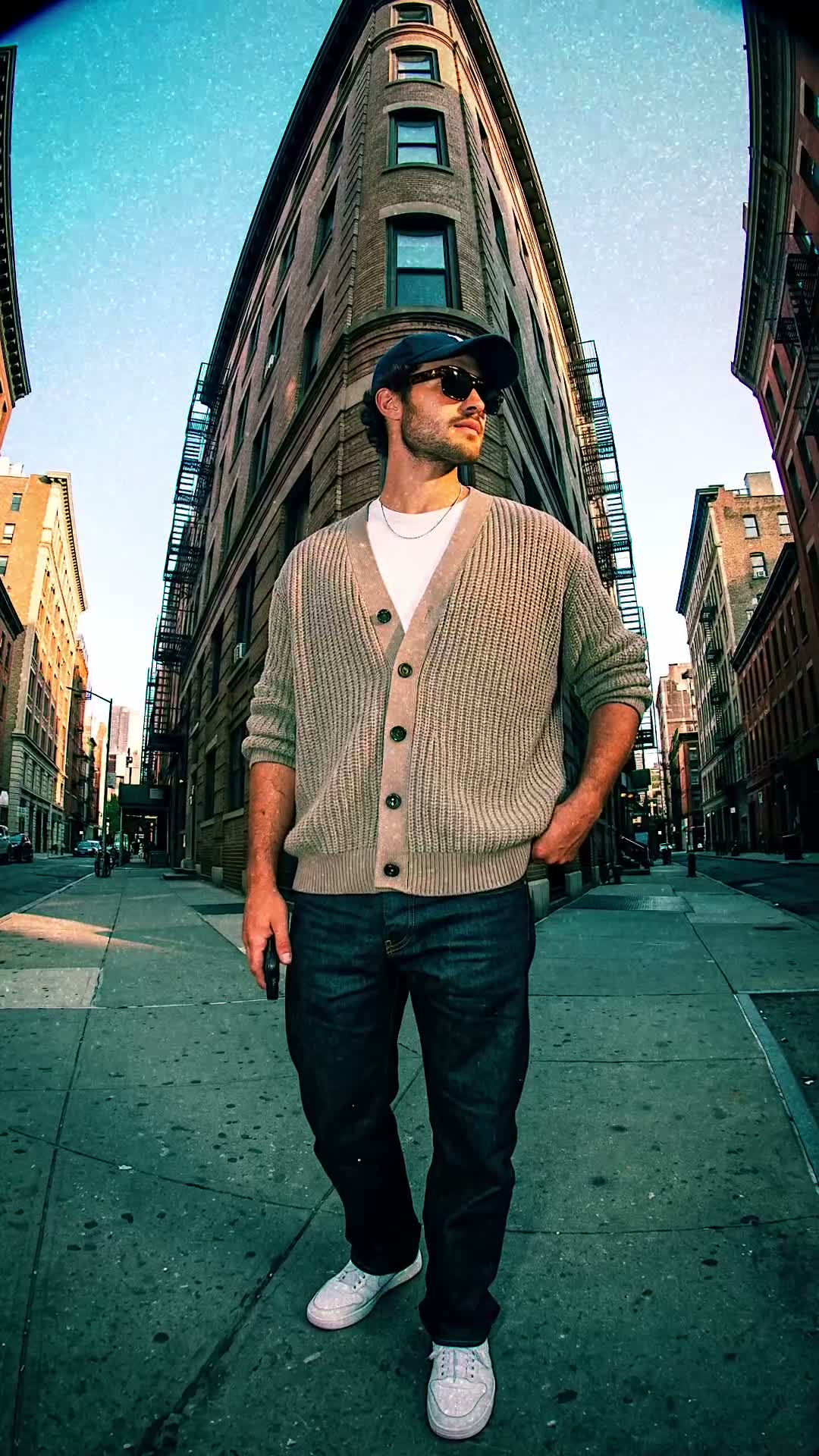 Menswear fit check template in mangoroad: example frame